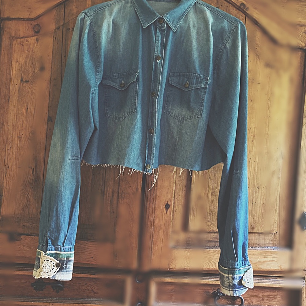 Button down The Ross Dip Dye & Lace Detail Cuff HP🌵 - Picture 8 of 16